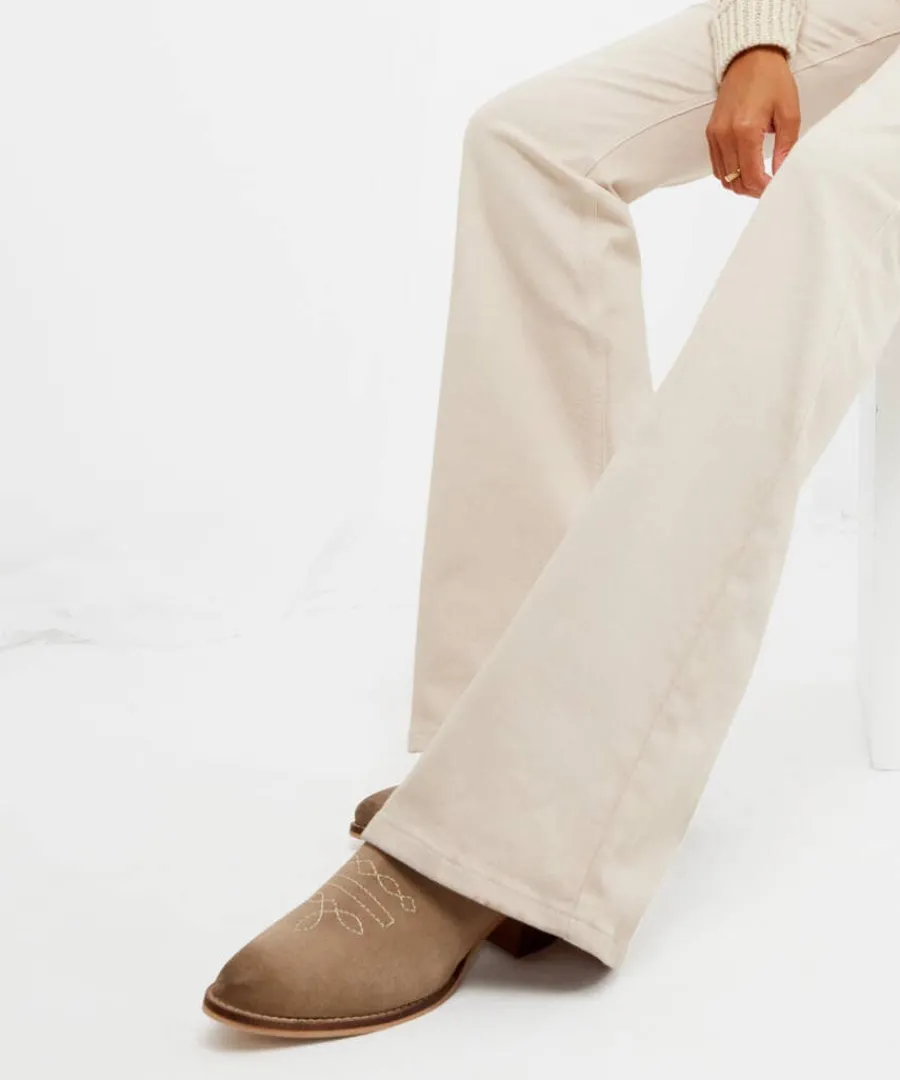 ecru_bootcut_jeans_3.webp Best Joe Browns Bootcut Jeans Ecru