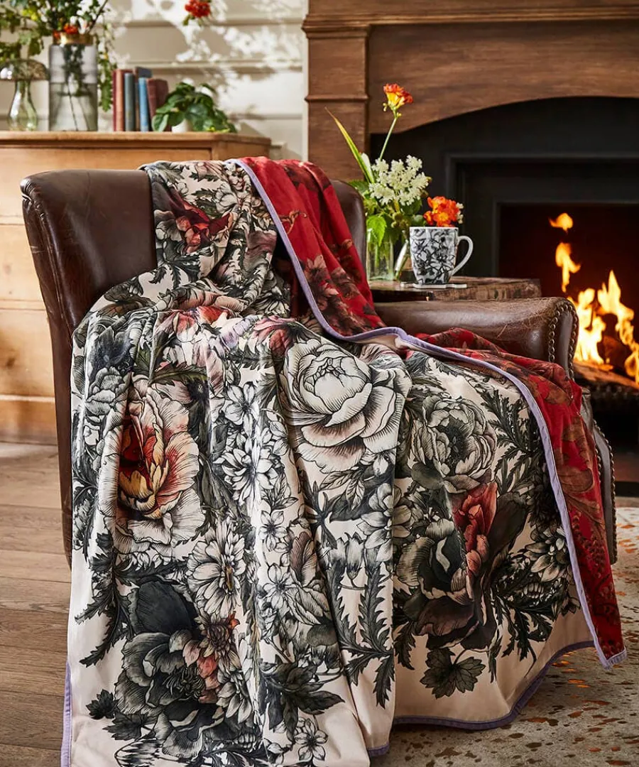 highland_botanicals_rever_5.webp Best Joe Browns Highland Botanicals Reversible Throw Cream