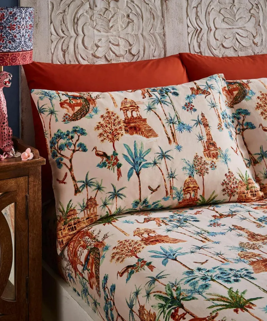 luxe_leopard_matching_bed_0.webp Outlet Joe Browns Luxe Leopard Matching Bedding Pink