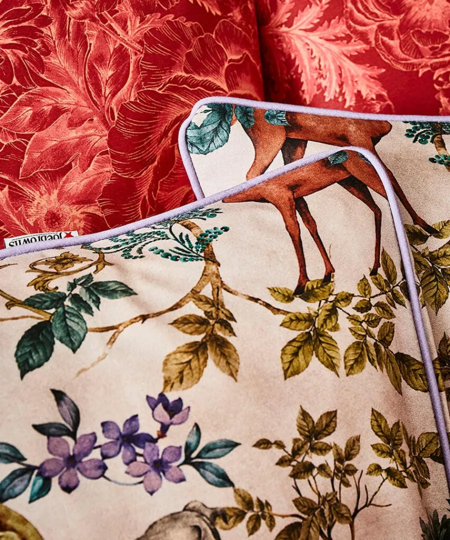 olde_worlde_reversible_du_3.webp Store Joe Browns Olde Worlde Reversible Duvet Set Cream