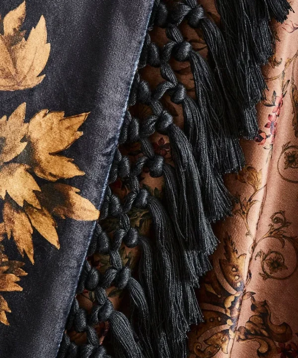 Outlet Joe Browns Secret Forest Reversible Throw Black
