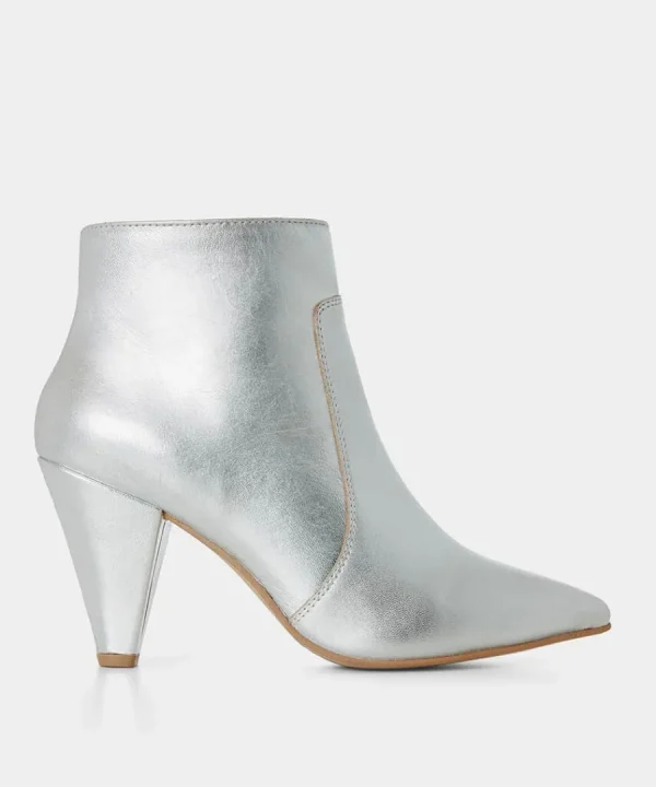 Flash Sale Joe Browns Shooting Star Leather Boots Silver