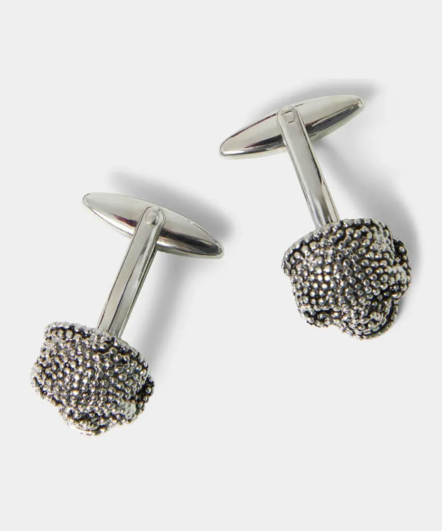 skull_cufflinks_1.webp Clearance Joe Browns Skull Cufflinks Antique Silver