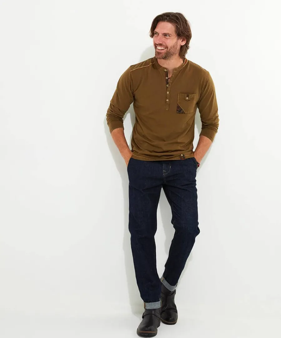 touch_of_personality_henl_1.webp Hot Joe Browns Touch Of Personality Henley Brown