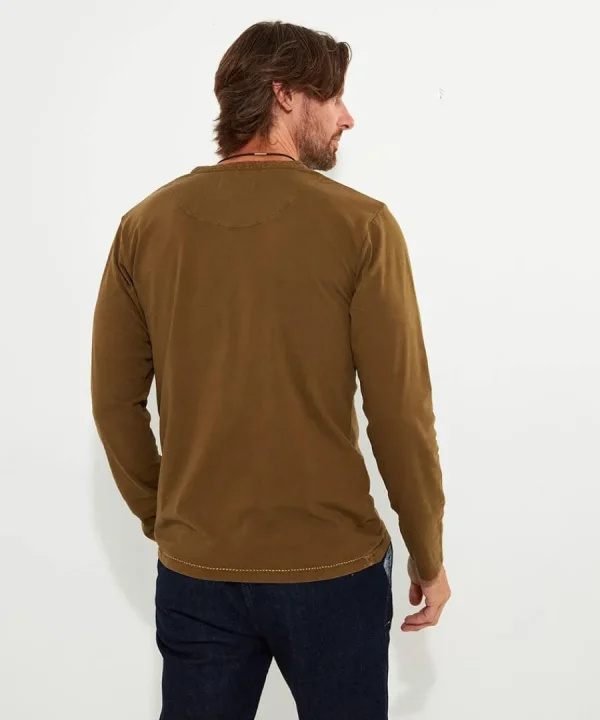 Hot Joe Browns Touch Of Personality Henley Brown
