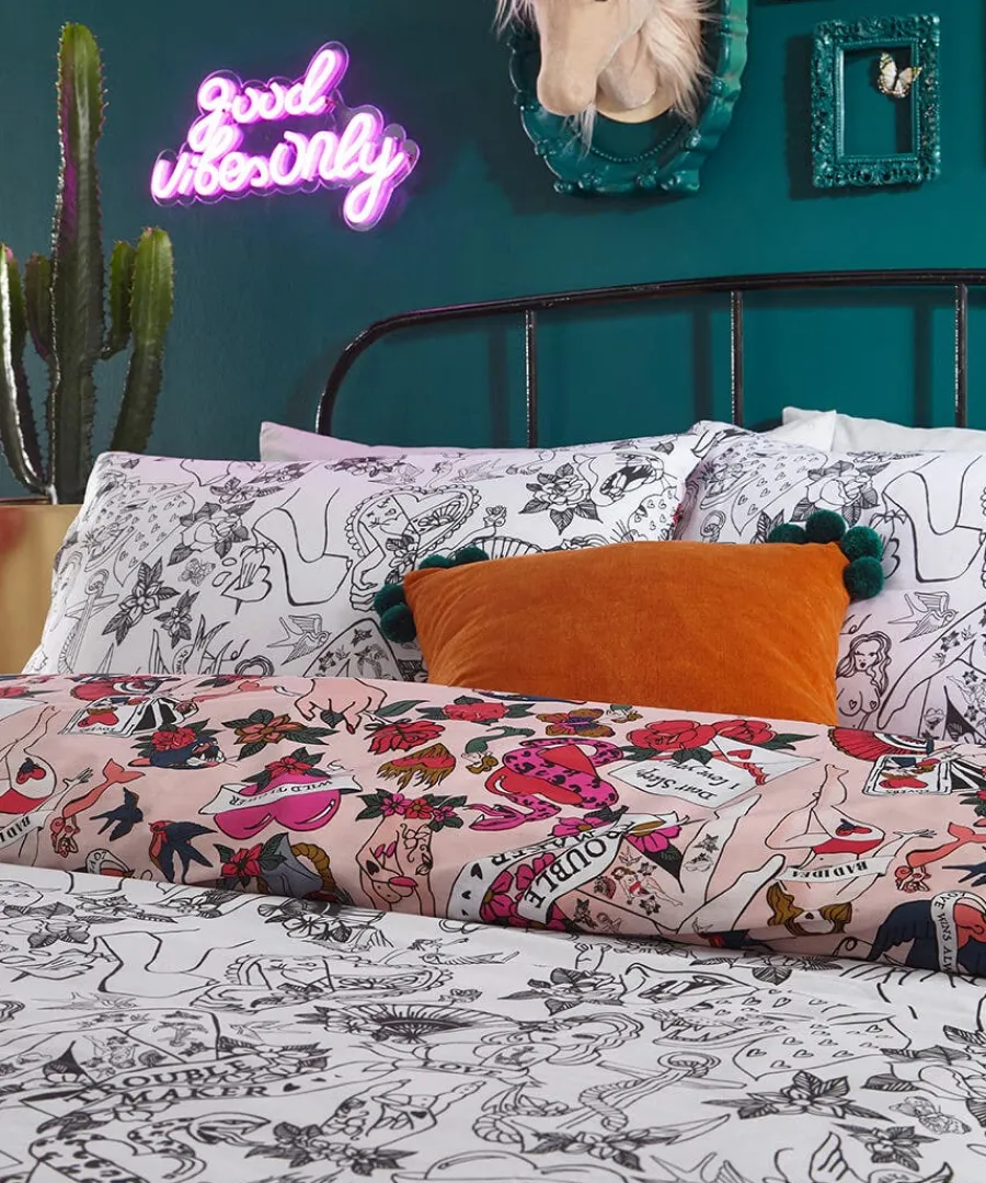 vintage_vixen_reversible__0.webp Outlet Joe Browns Vintage Vixen Reversible Duvet Set Pink
