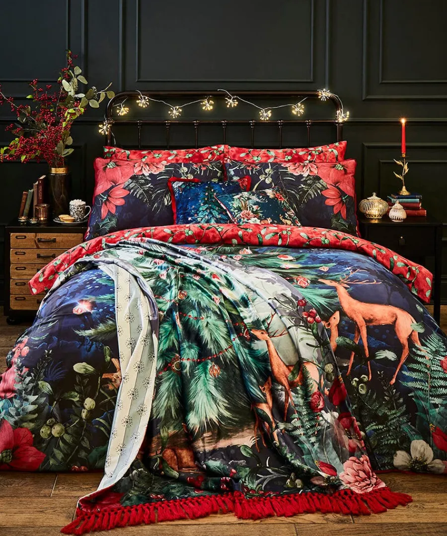 wondrous_woodland_festive_4.webp Store Joe Browns Wondrous Woodland Festive Reversible Duvet Set Blue